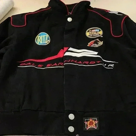 Black Jean Jacket - Picture 4 of 9